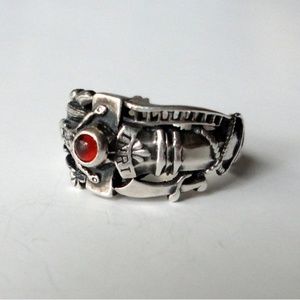 Retires James Avery Martin Luther wedding band